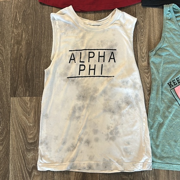 LOT OF 4 Alpha Phi Tanks - Small - Picture 5 of 6